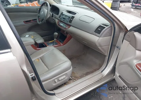 2005 Toyota Camry Xle from USA, damaged, VIN 4T1BE32KX5U088853